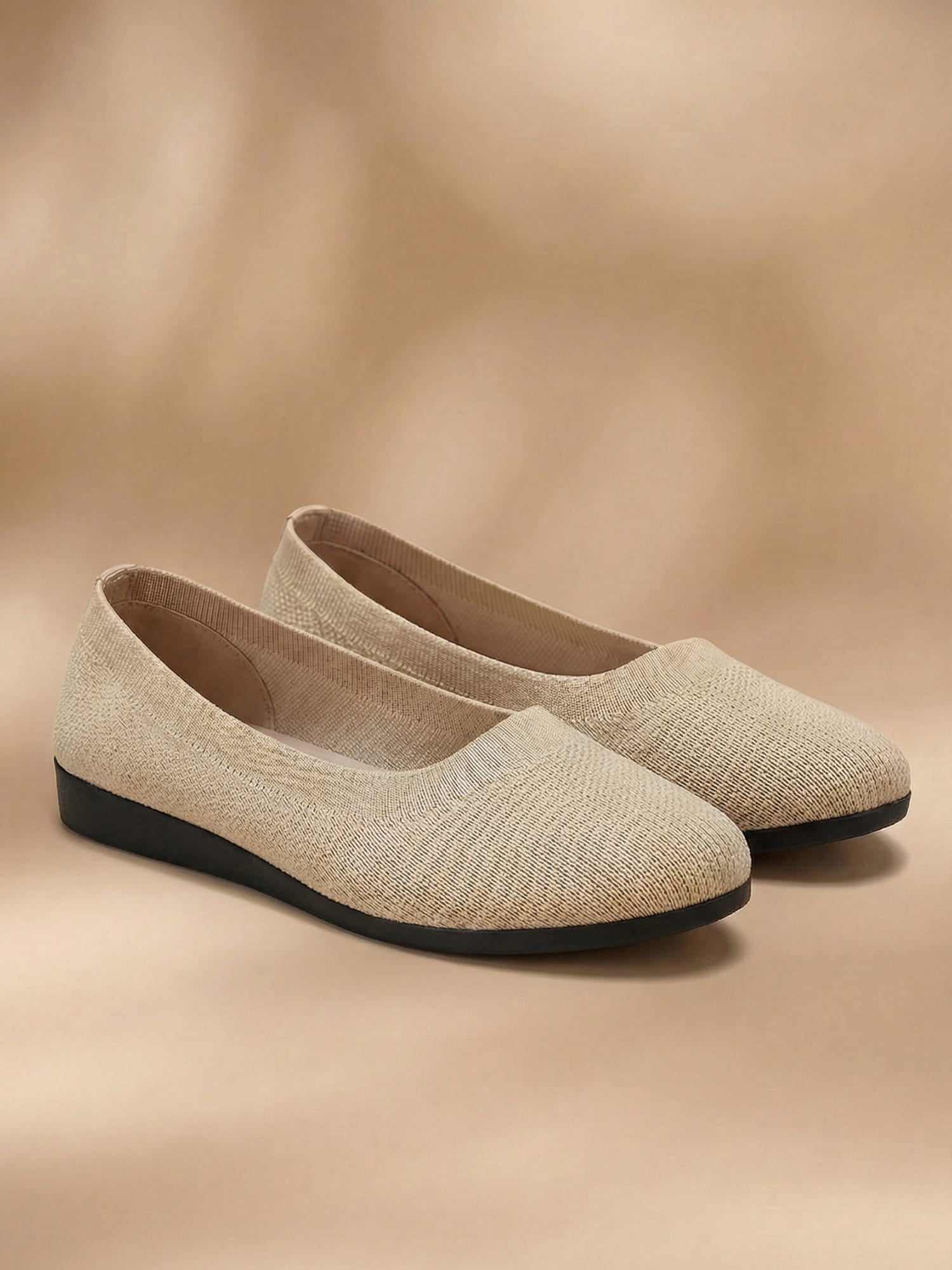 Ballerinas Damen mit Ripp-Strick-Obermaterial und schlichter Zehenpartie – Léonie