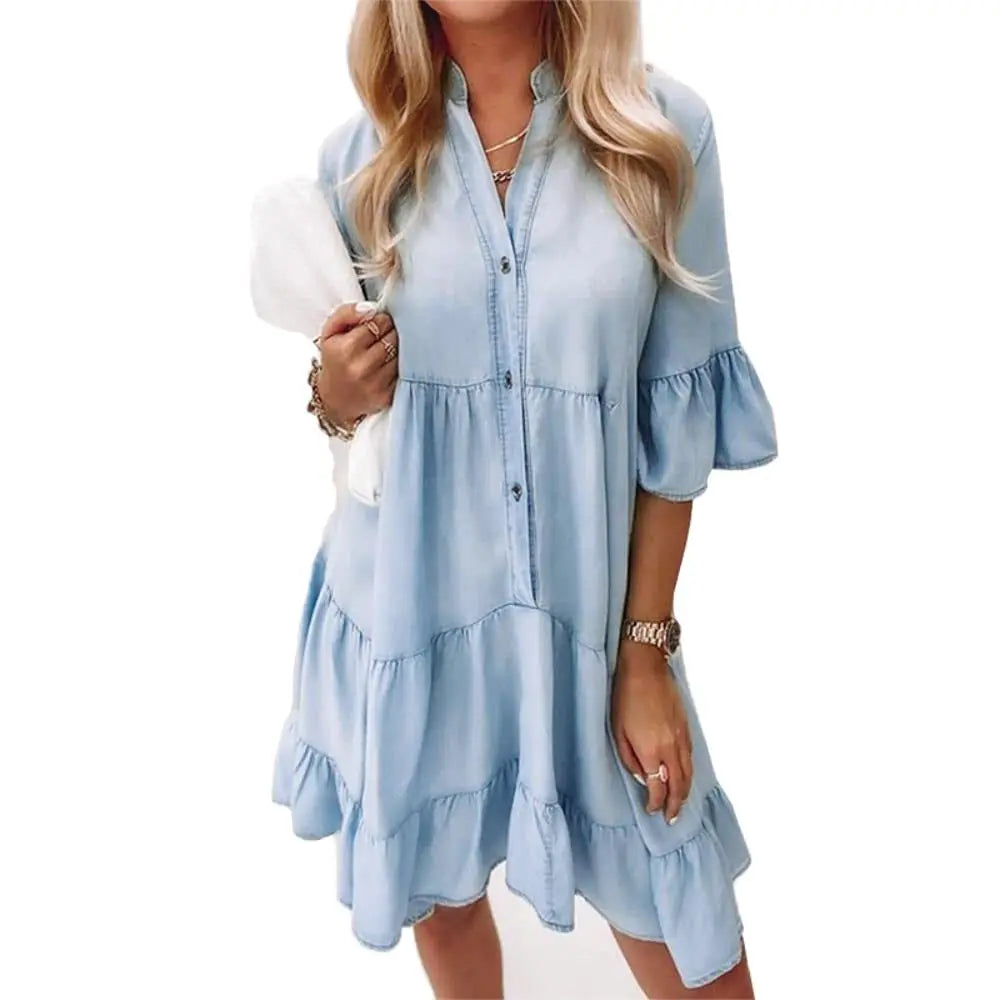 Minikleid Damen mit V-Ausschnitt und Stufenrock in weicher Denim-Optik – Sylvaine
