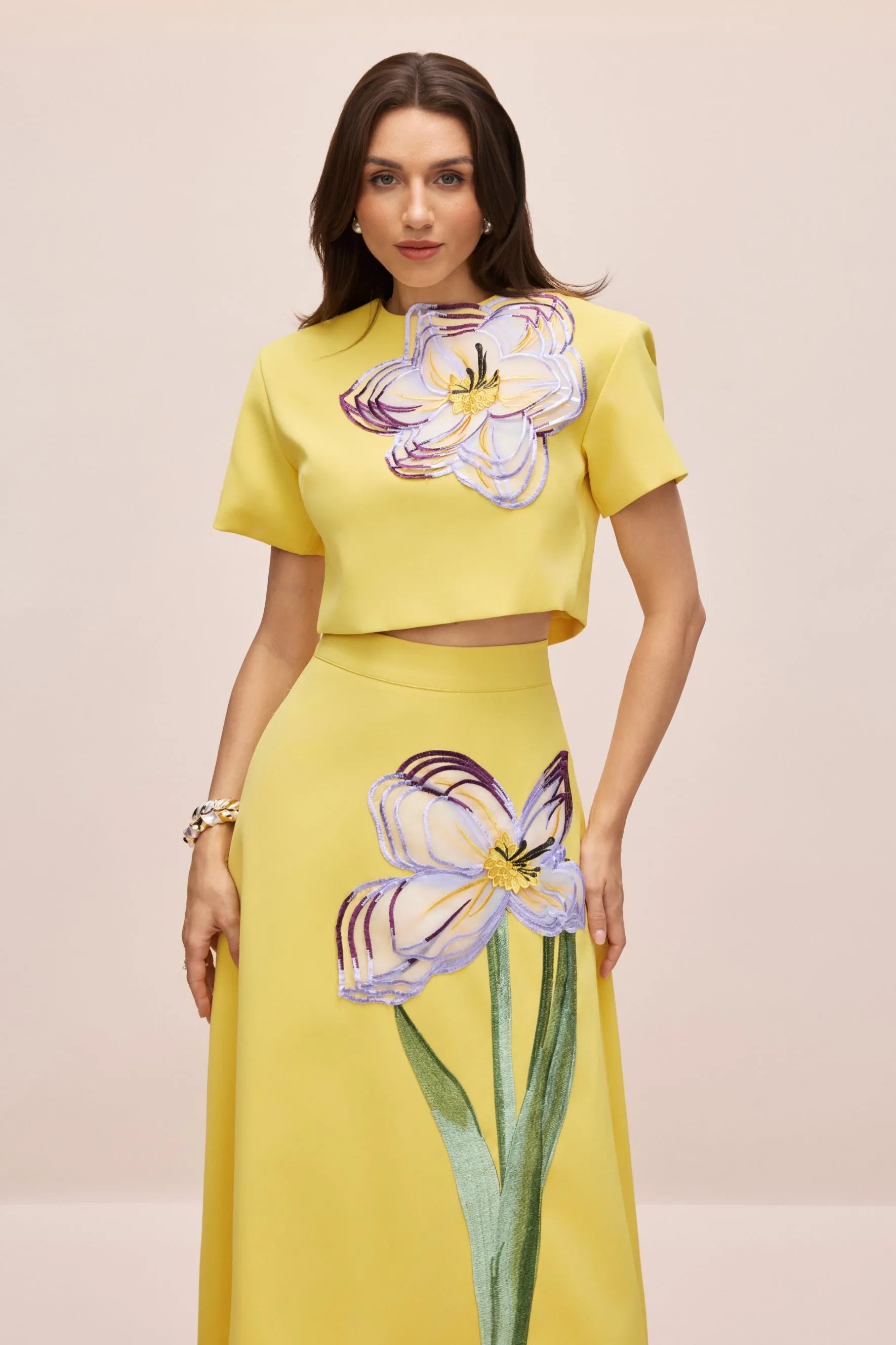 Zweiteiler Damen mit Crop-Top und Midirock mit Blumenprint – Fiora