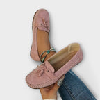 Loafer Damen mit Quastendetail und Wildlederoptik – Victorine