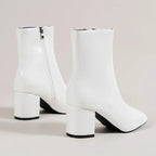Stiefeletten Damen mit Lackoptik und Blockabsatz mit seitlichem Reißverschluss – Célimène