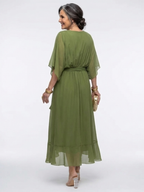 Midikleid Damen mit tiefem V-Ausschnitt und Fledermausärmeln – Mirabelle