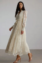 Spitzenkleid Damen mit Puffärmeln und Bindegürtel – Celestina