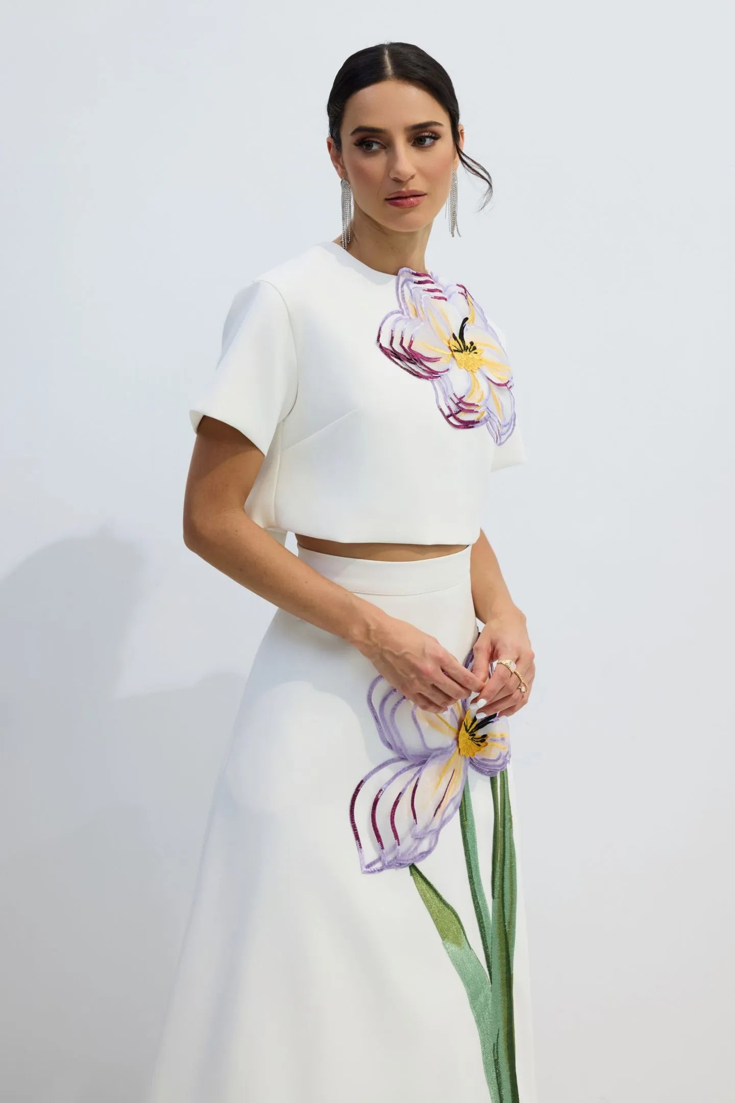 Zweiteiler Damen mit Crop-Top und Midirock mit Blumenprint – Fiora