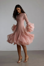 Cocktailkleid Damen mit Rüschenärmeln und ausgestelltem Rock – Ornella