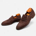 Penny Loafer Herren mit Wildlederoptik und klassischem Sattelriemen – Edoardo