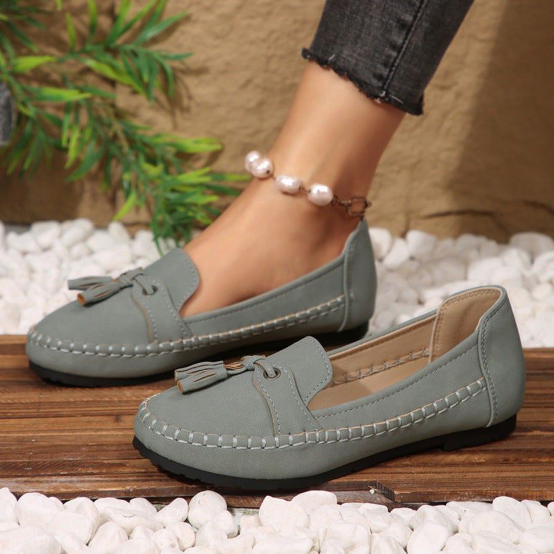 Loafer Damen mit Quastendetail und Ziersteppung in Wildlederoptik – Brunella