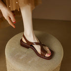Sandalen Damen mit überkreuzten Riemen und Slingback-Schnalle – Floriana