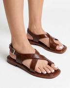Sandalen Damen mit überkreuzten Riemen und Slingback-Schnalle – Floriana