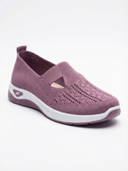 Bella Slip-On Sneaker aus atmungsaktivem Flyknit