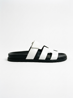 Elara H-Sandalen mit verstellbarem Riemen