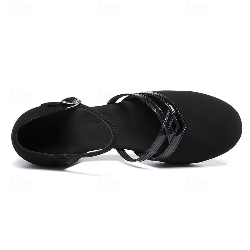 Tanzschuhe Damen mit Knöchelriemen und Lackoptik-Details – Isadora