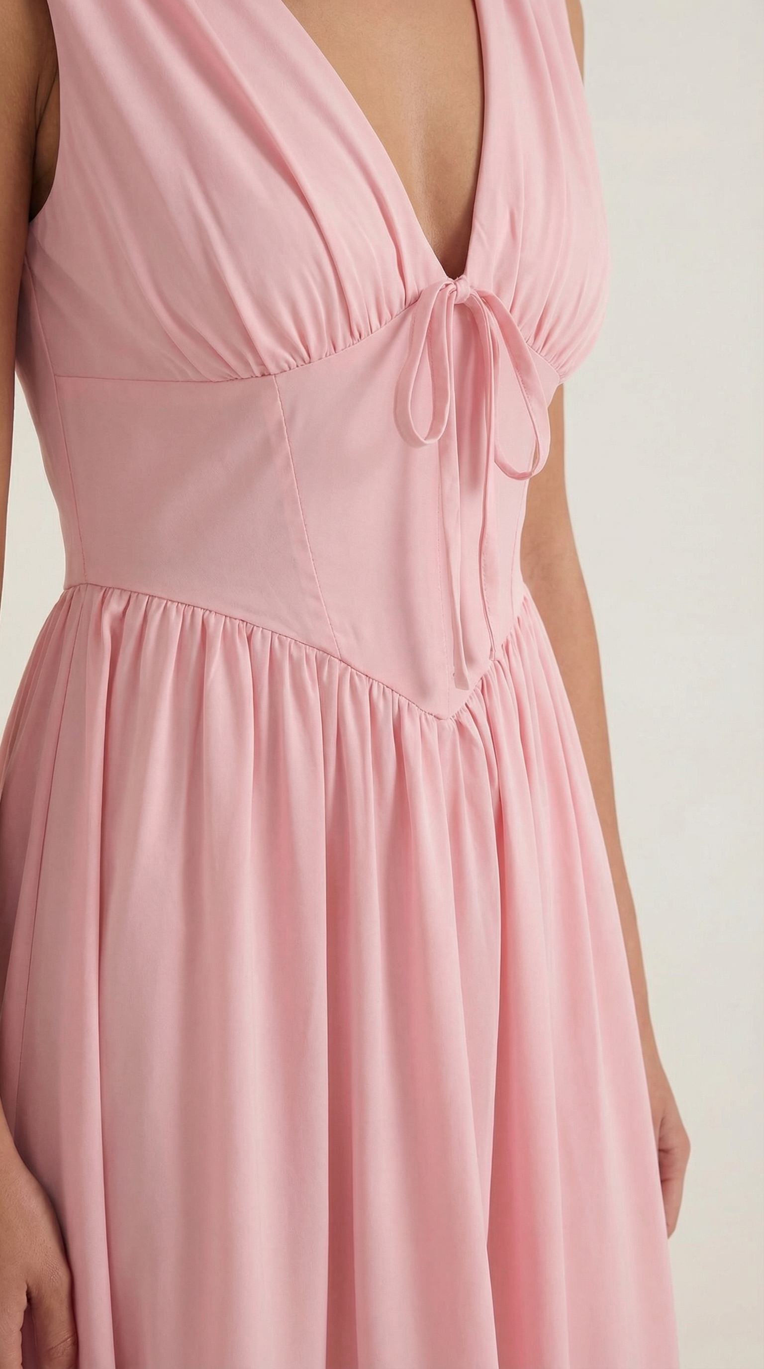 Midikleid Damen mit Korsett-Oberteil und tiefem V-Ausschnitt – Séraphine