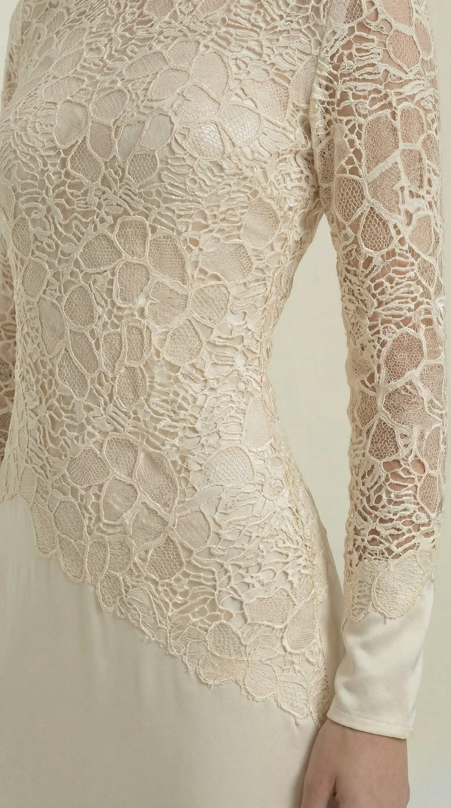 Maxikleid Damen mit Pailletten-Besatz und Spitzenrock – Blandine