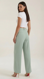 Stoffhose Damen mit High Waist und Wide-Leg-Schnitt – Ottavia
