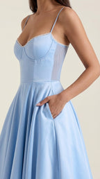 Midikleid Damen mit Sweetheart-Corsage und Satin-A-Linie – Arabella