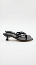 Sandalen Damen mit Kitten Heel und Zehensteg – Mirabella