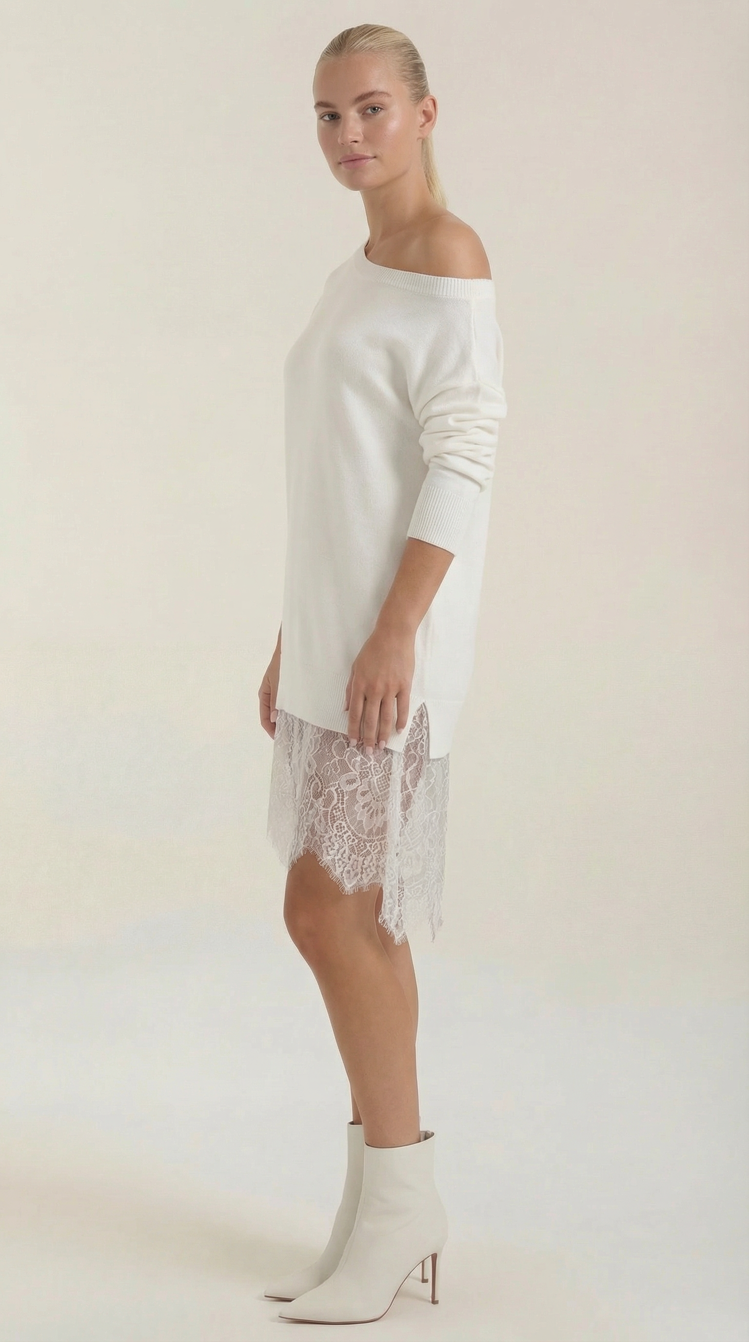 Minikleid Damen mit One-Shoulder-Ausschnitt und Spitzenborte am Saum – Colette