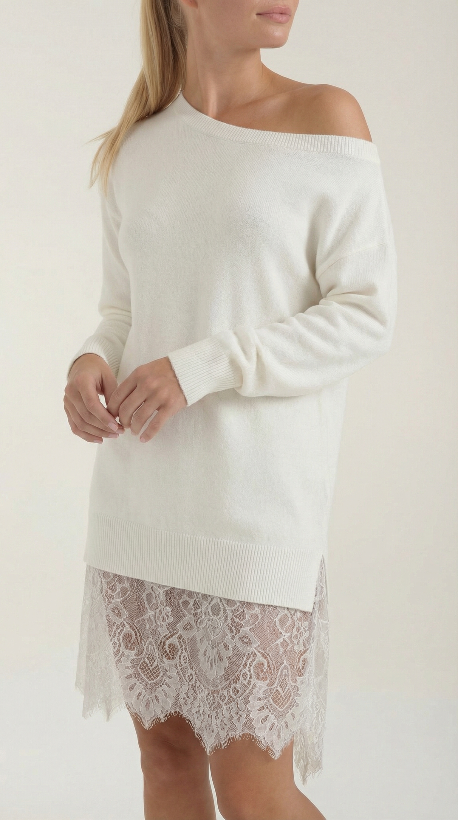 Minikleid Damen mit One-Shoulder-Ausschnitt und Spitzenborte am Saum – Colette