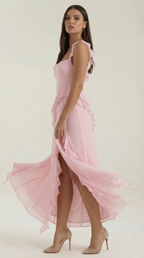 Abendkleid Damen mit Rüschenkaskade und Beinschlitz – Valentina