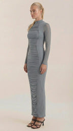 Maxikleid Damen mit gerafftem Schnitt und schmeichelhafter Taillierung – Evelyne