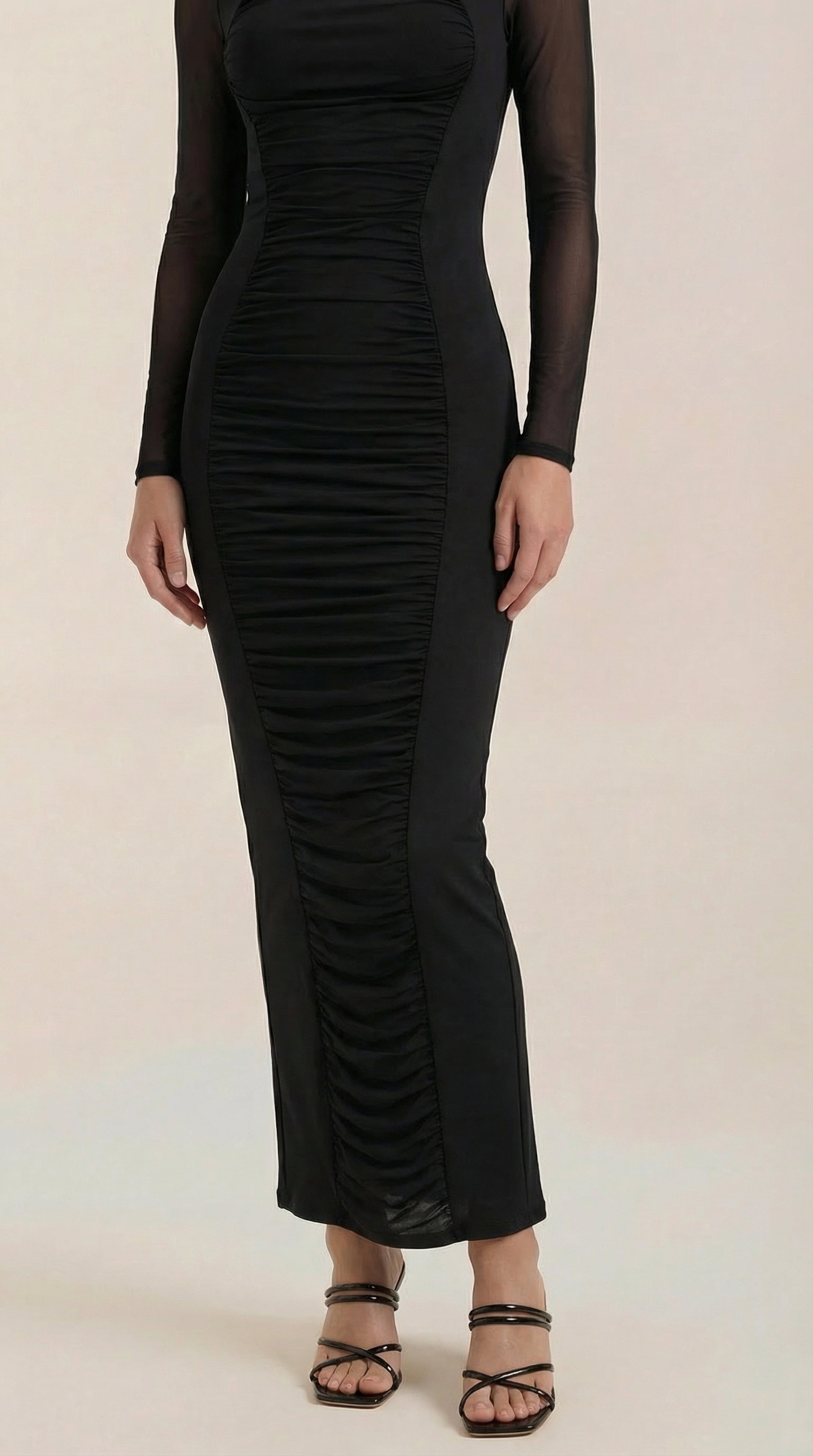 Maxikleid Damen mit gerafftem Schnitt und schmeichelhafter Taillierung – Evelyne