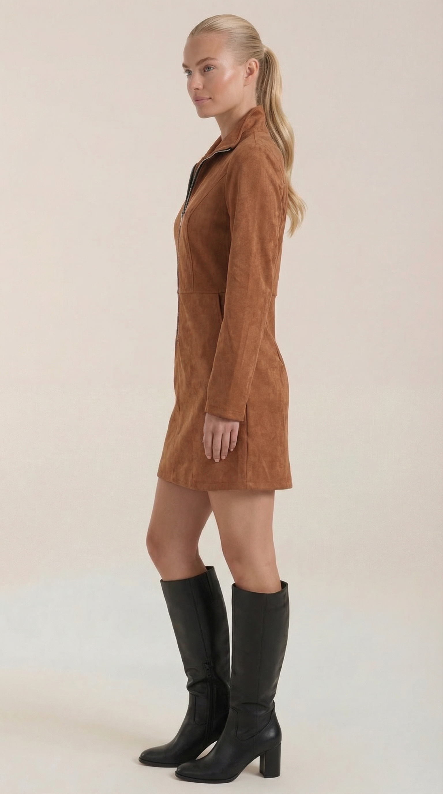 Minikleid Damen mit durchgehender Reißverschluss-Leiste vorne und Langarmschnitt – Nadège
