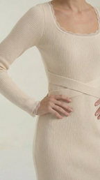 Maxikleid Damen mit gerippter Strickqualität und körperbetonntem Schnitt – Sidonie