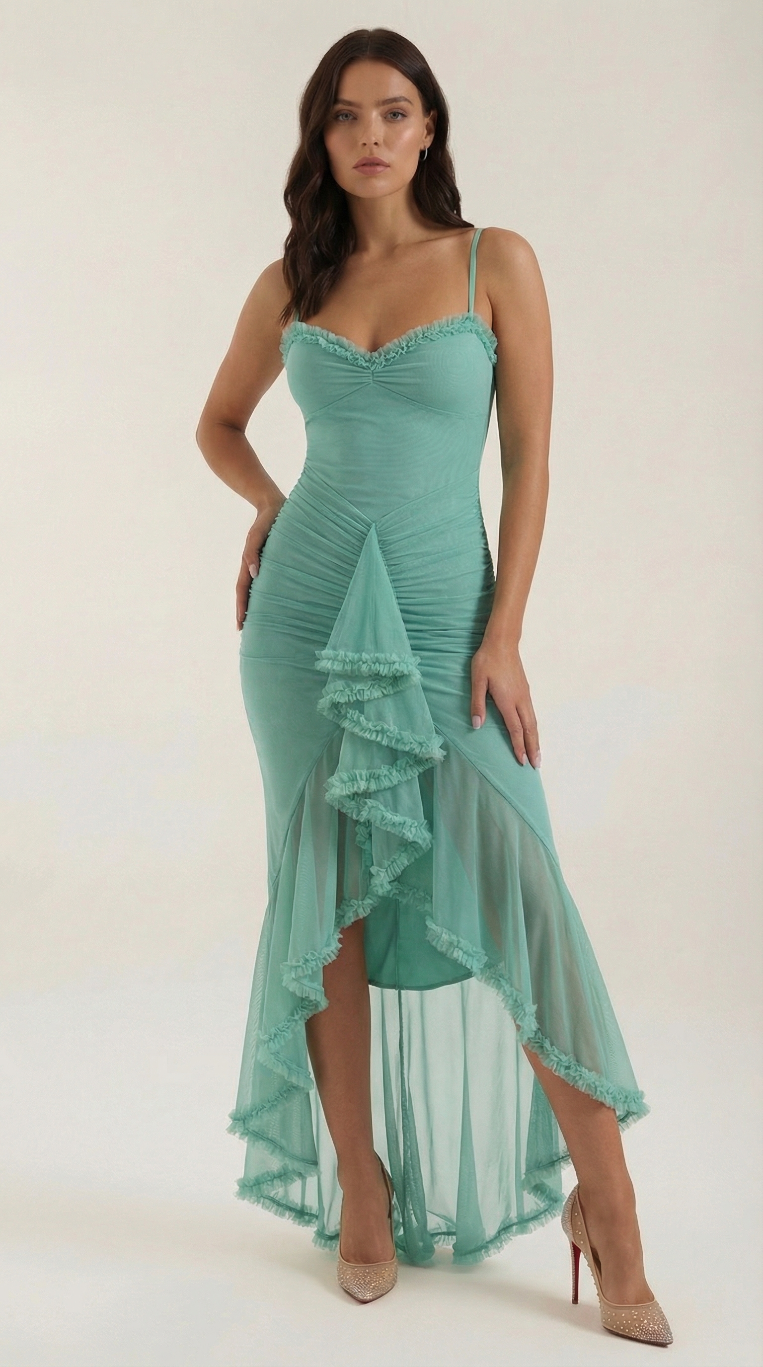 Abendkleid Damen mit Tüll-Rüschen und asymmetrischem Saum – Auréliane