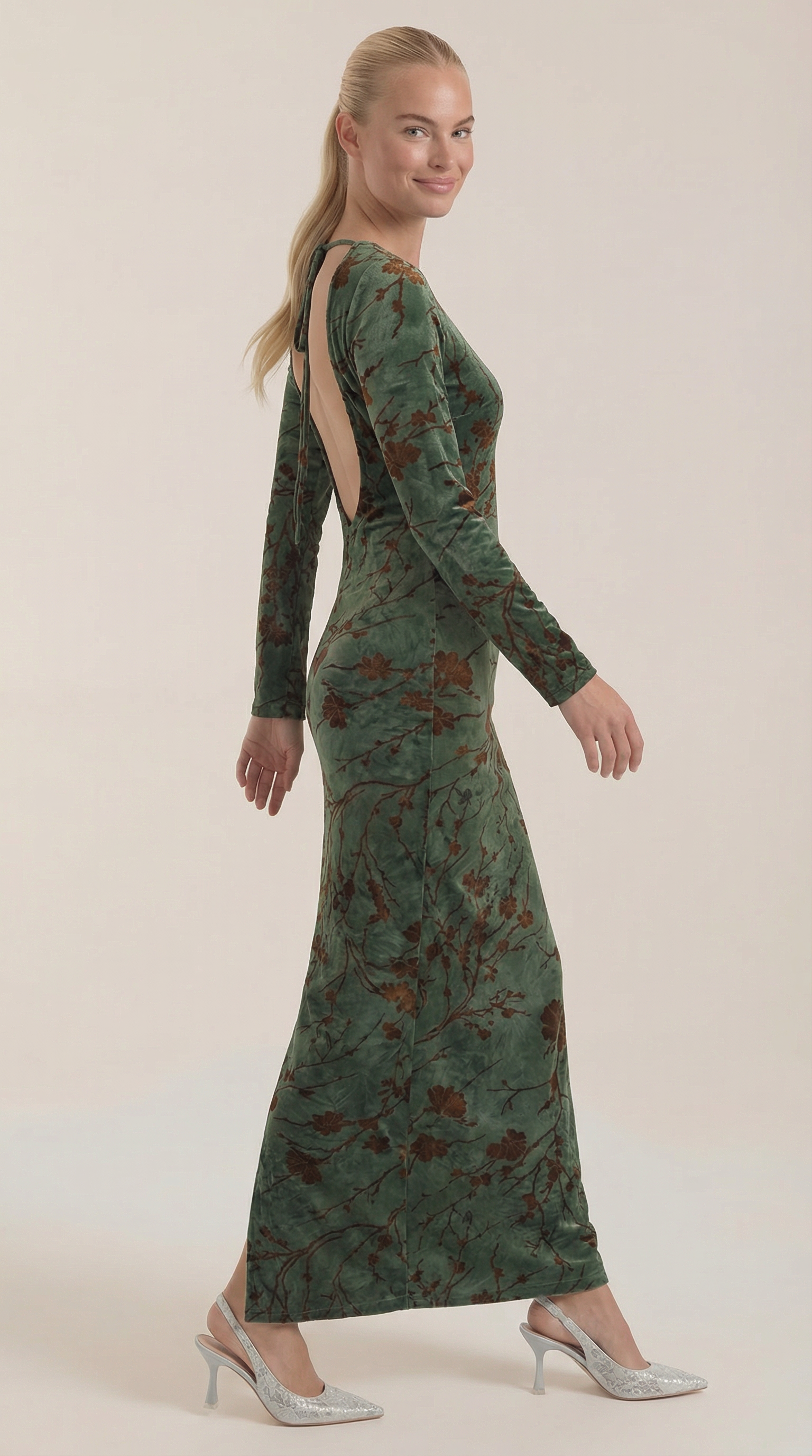 Maxikleid Damen mit zartem Blumenprint und Langarmschnitt – Angéline